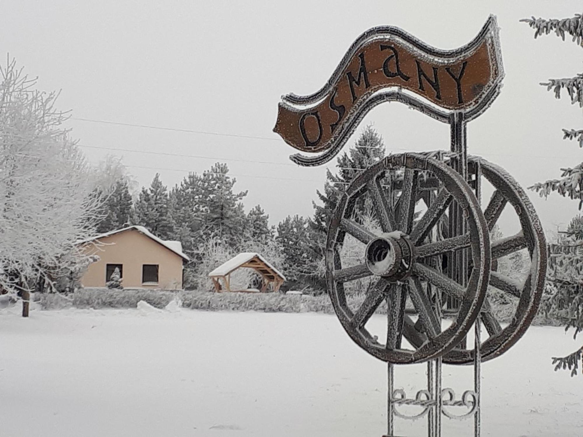 Viesu Maja "Osmany" Hotel Dvarci ภายนอก รูปภาพ